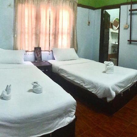Veggie'S Rooms Vang Vieng Exterior photo